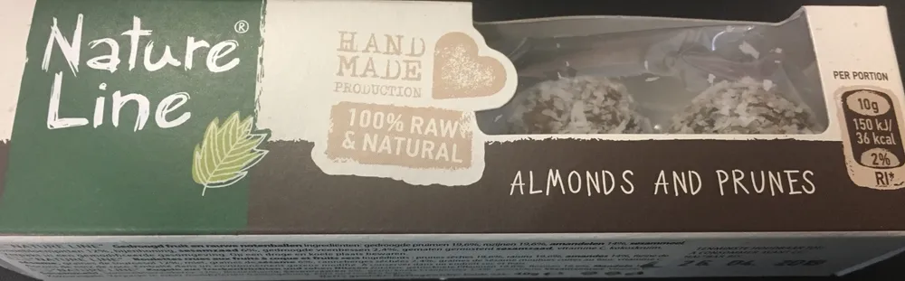 Dried fruit and raw nut balls