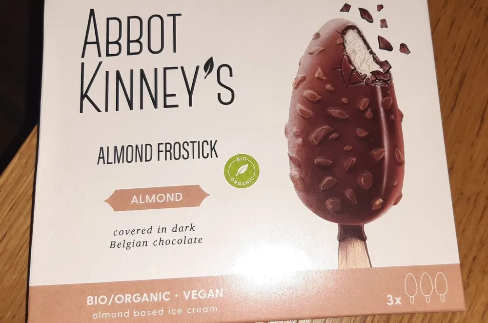 Almond frostick