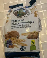 Biscuits noisettes et myrtilles