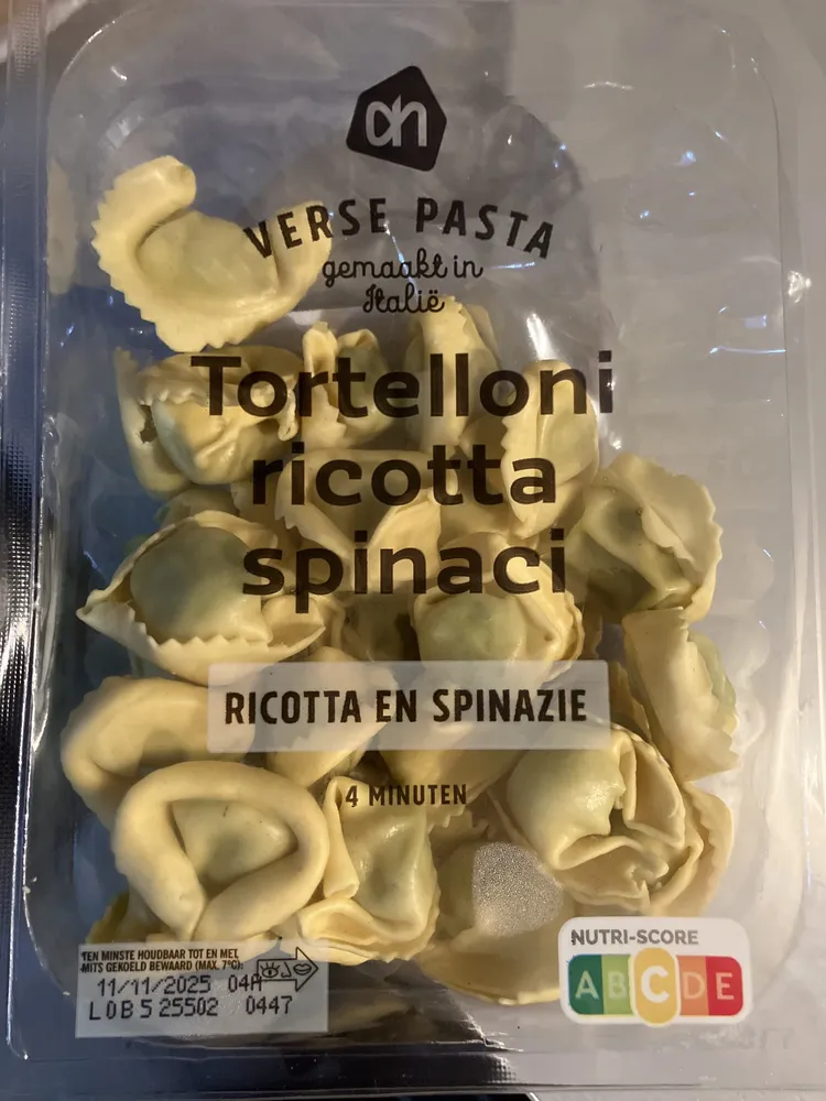 Tortelloni ricotta spinci