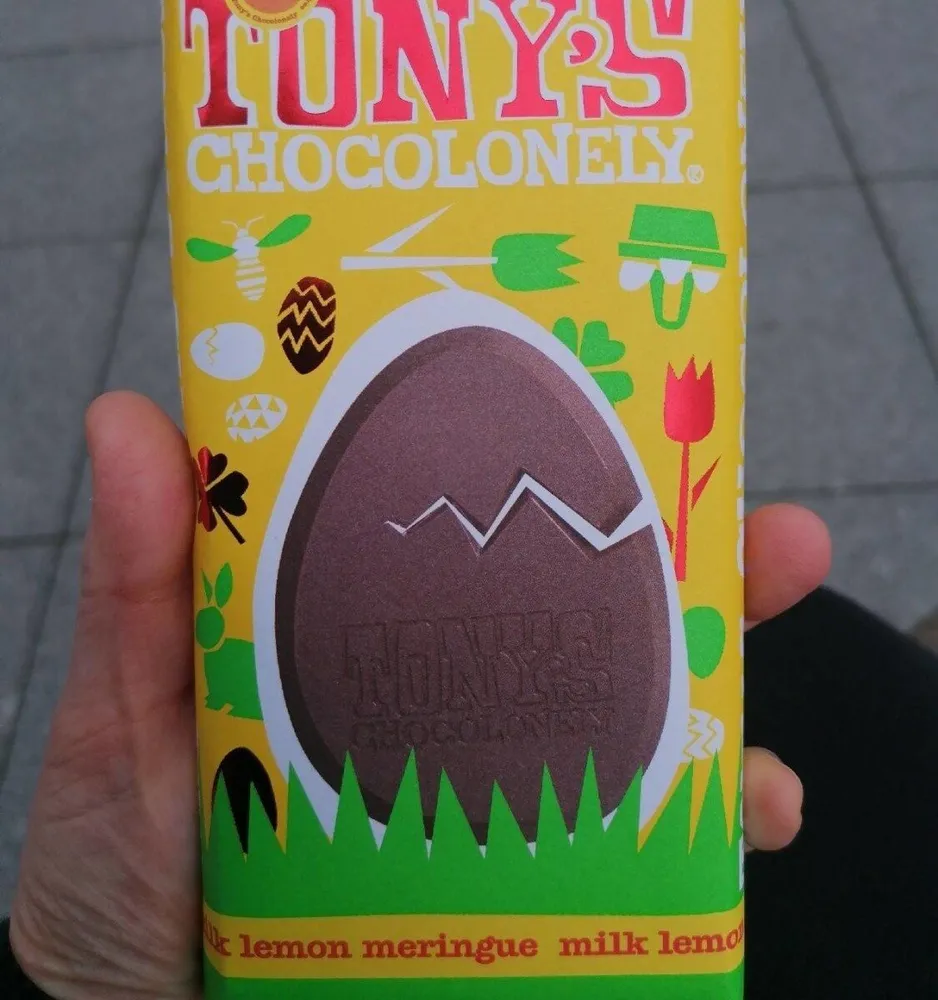Tony's Chocolonely Milk lemon meringue