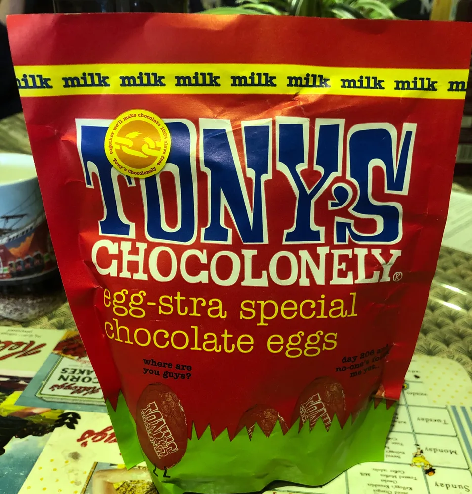 egg-stra special chocolate eggs milk