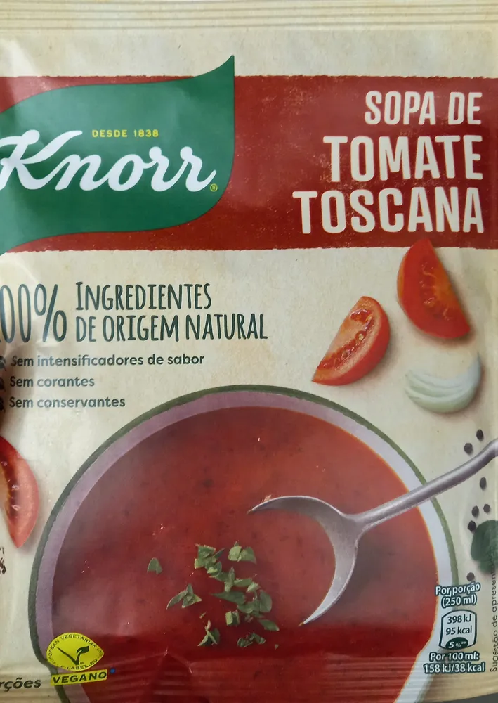 Sopa de Tomate Toscana