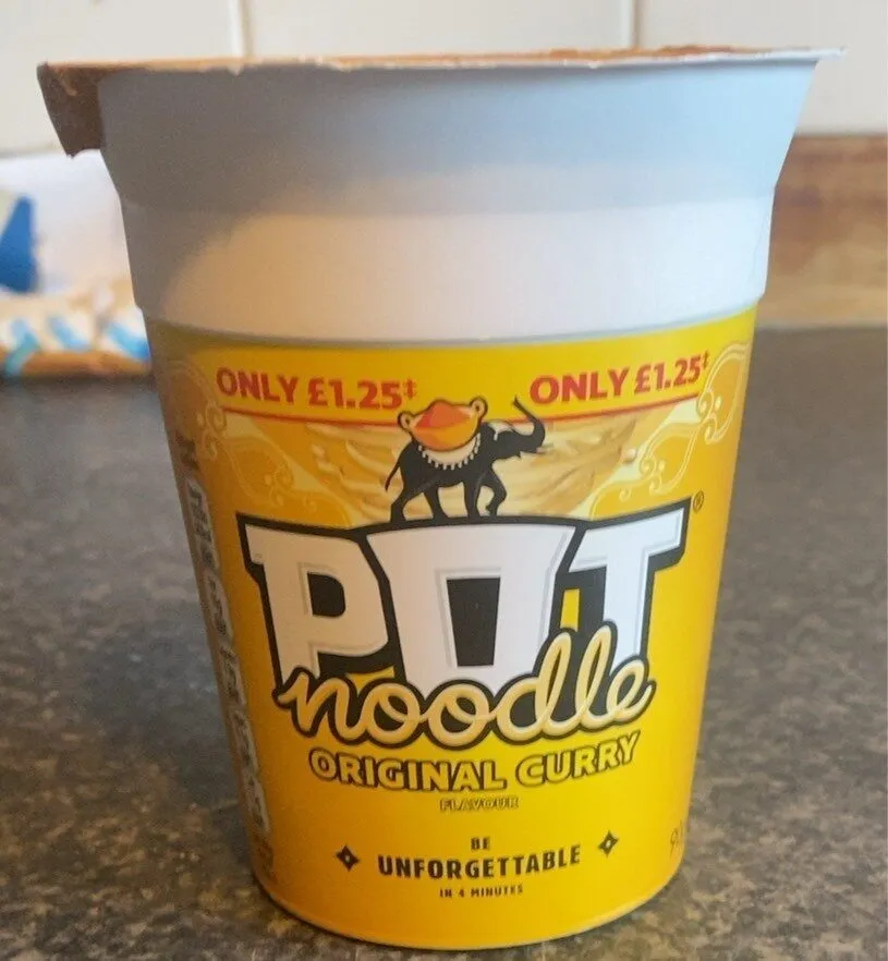 pot noodle original curry flavour