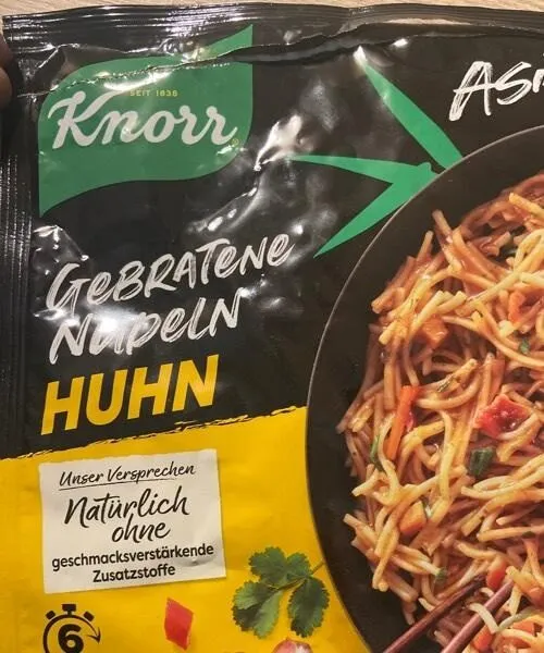 Gebratene Nudeln Huhn