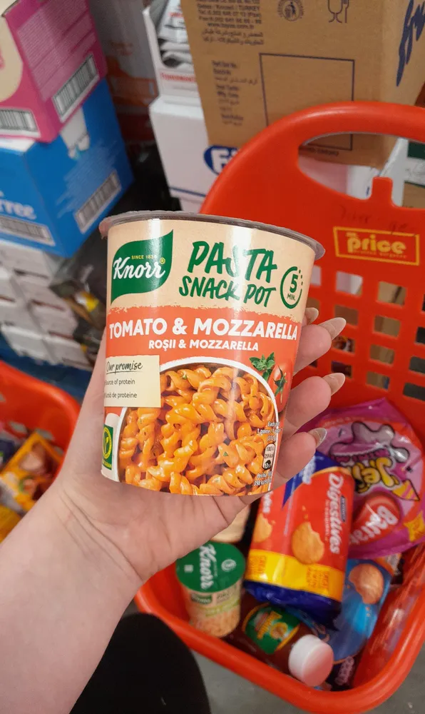 Knorr tomato and mozzarella