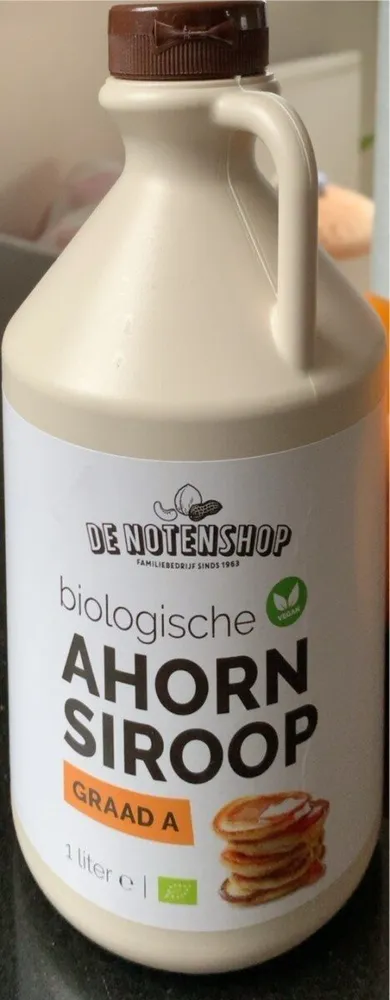 Biologische ahorn siroop