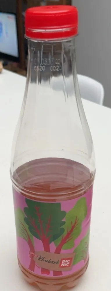 Jus de rhubarbe