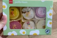 Petits-fours