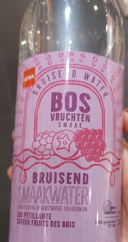 Eau pétillante aux fruits des bois