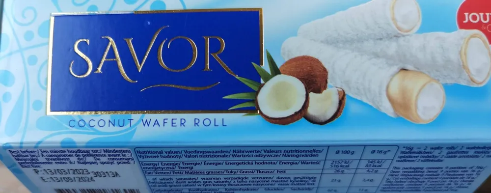 Coconut water roll