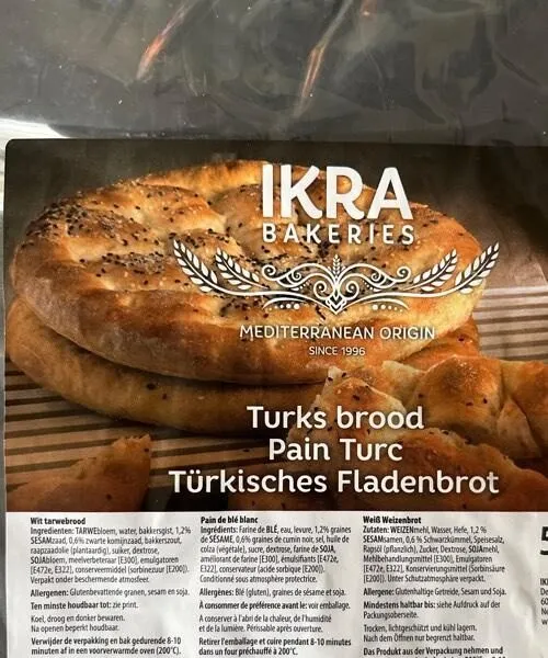 Pre-baked white wheat bread