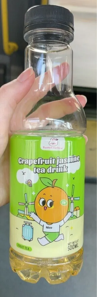 Grapefruit jasmine tea drink
