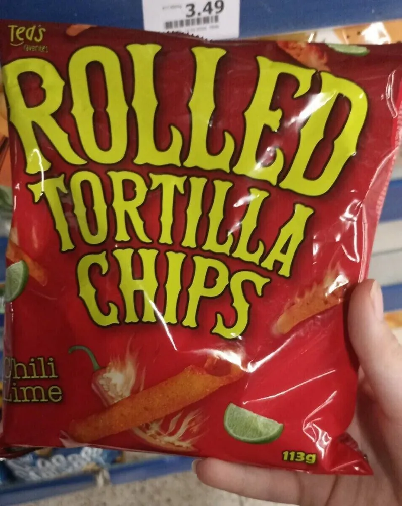 Rolled tortilla chips