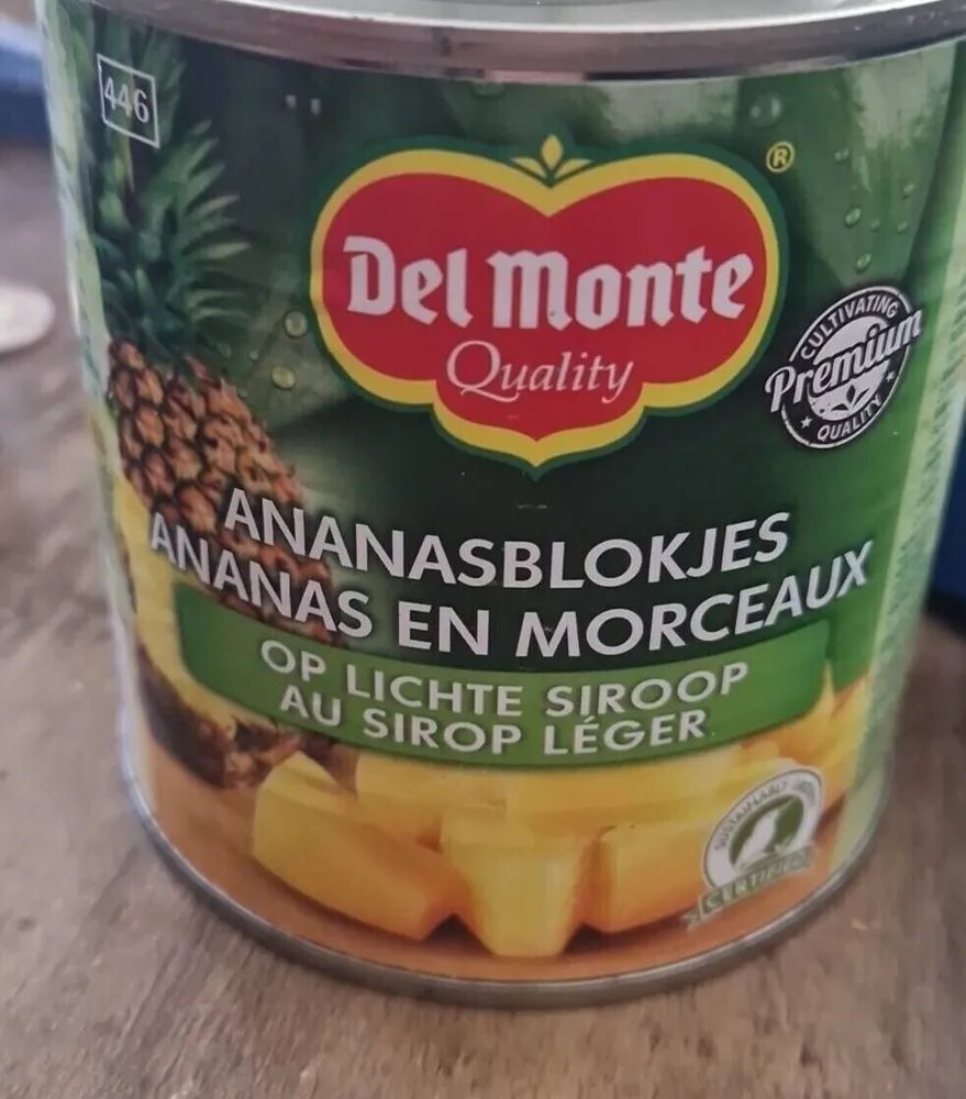 Ananas stucke kawalki ananasa