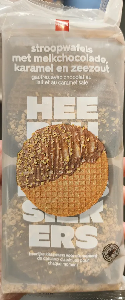 Gauffres avec chocolat au lait et au caramel salé