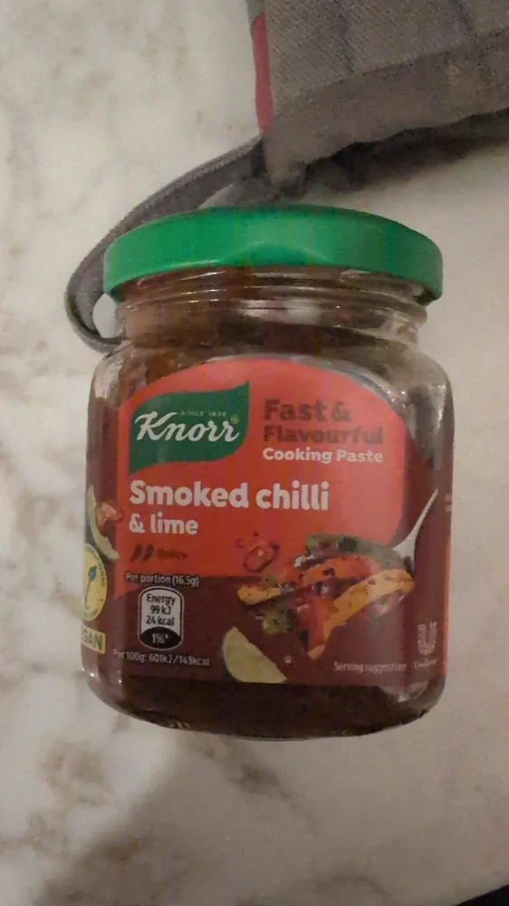 Smoked chilli & lime cooking paste