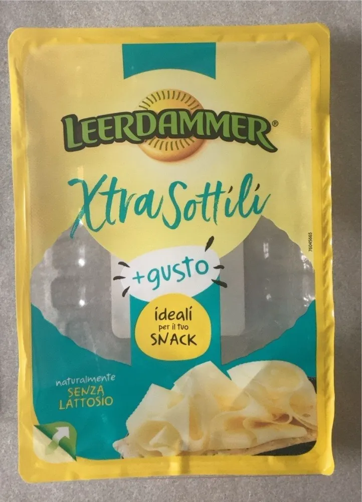 Formaggio a fette extra sottili