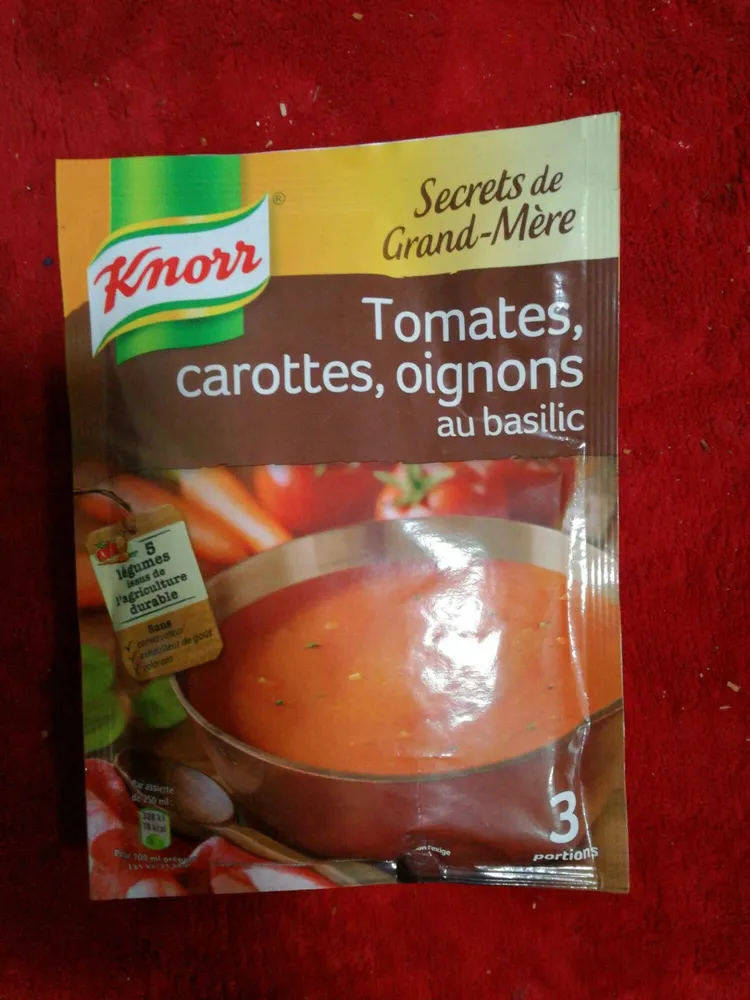Secret de Grand-Mere tomates, carottes, oignons