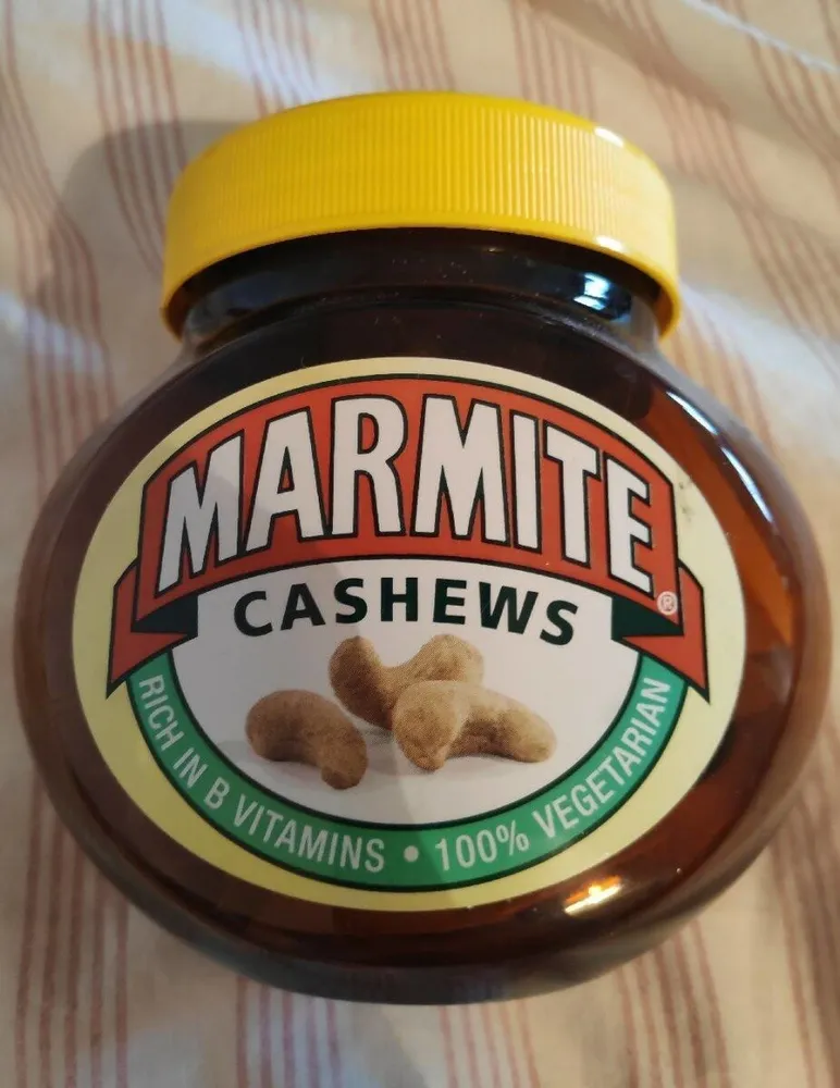 Marmite cashews