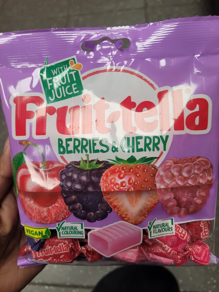 Fruit tella  berries & cherry