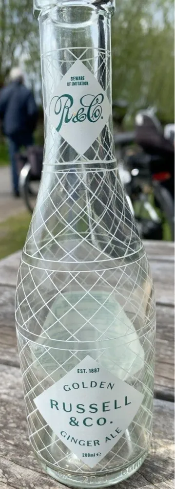 Golden ginger ale
