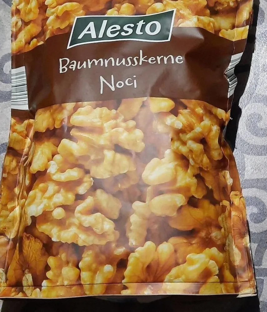 Baumnusskerne Noci