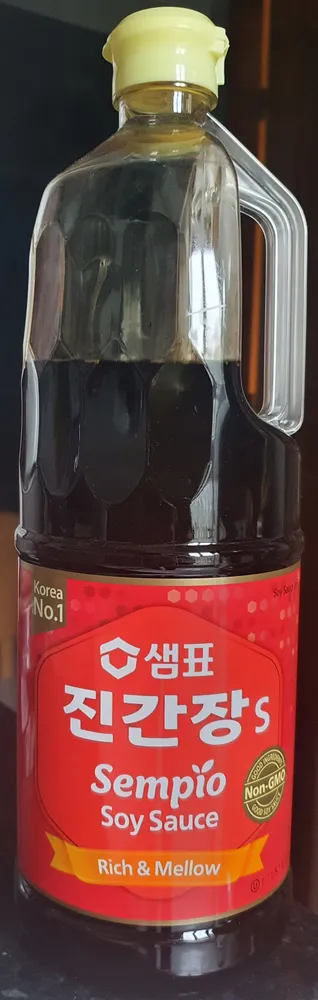 Sempio Soy Sauce - Rich & Mellow