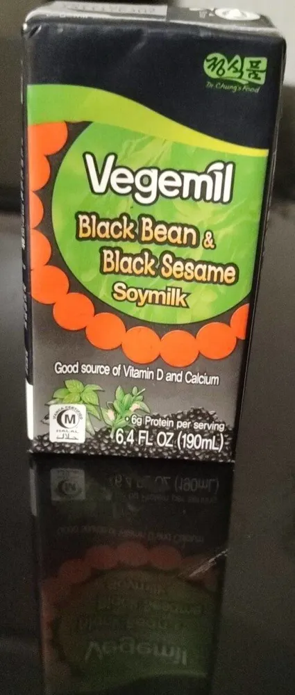 Black Bean and Black Sesame Soymilk