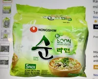 Koreanische Gemüse Ramen Suppe