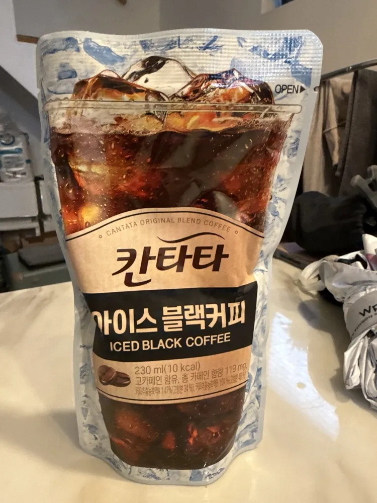 Cantata iced black coffee