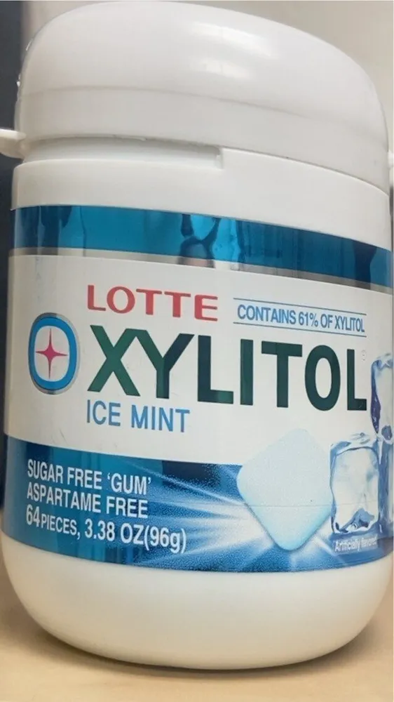Lotte Xylitol Ice Mint Chewing Gum
