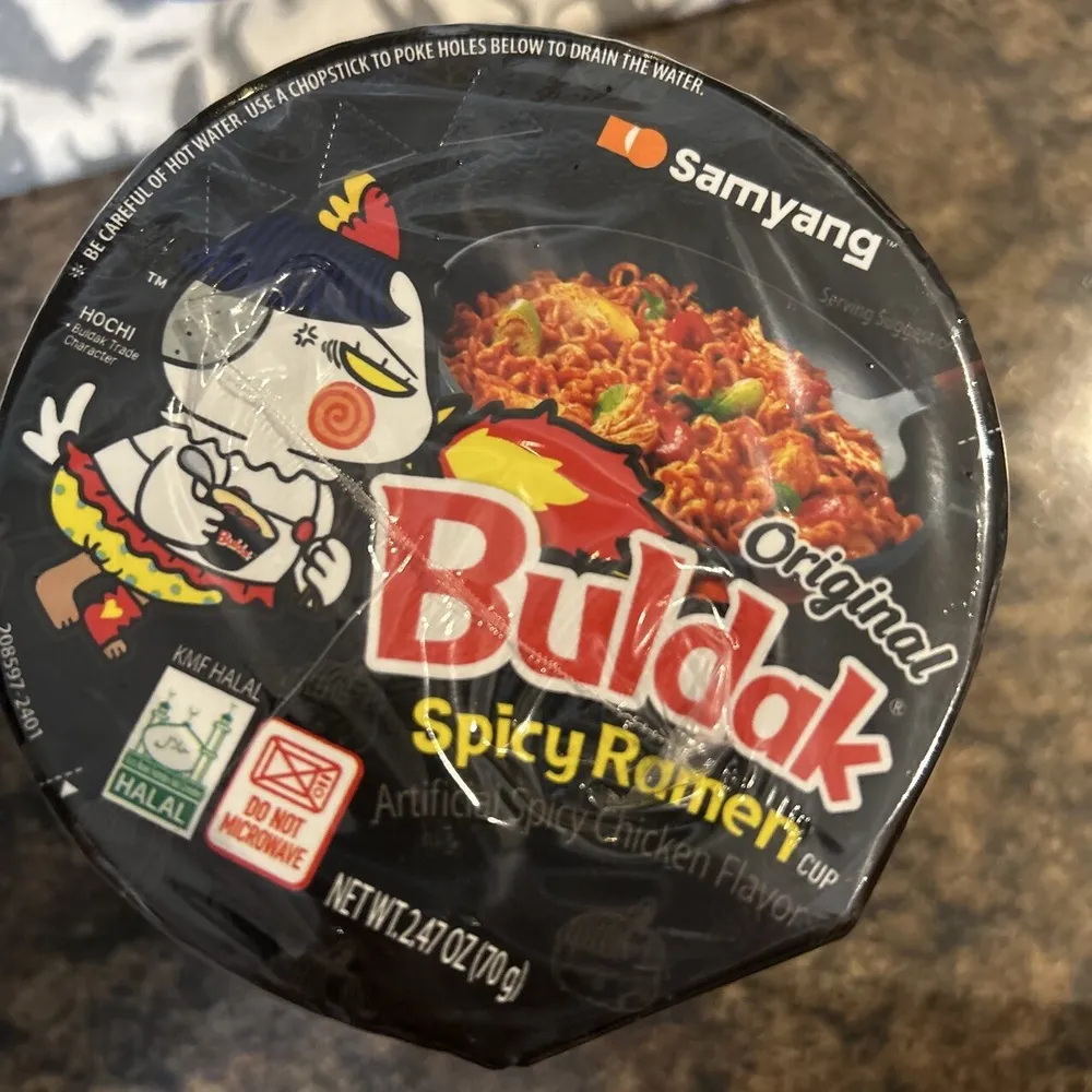 Samyang buldak hot chicken flavor ramen