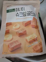 Gold Bar With Custard Cream
