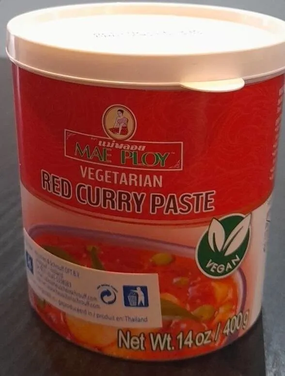 Vegetarian red curry paste