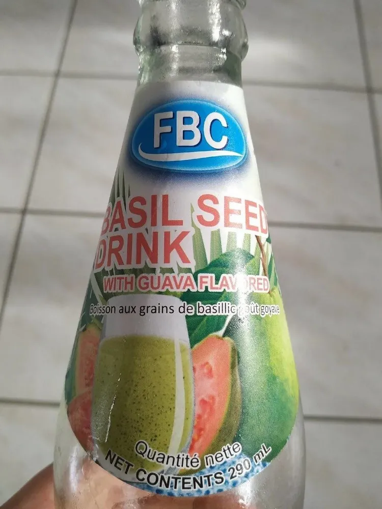 Boisson aux grains de basilic goût goyave