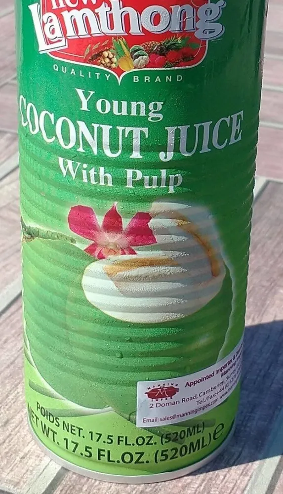 Young coconut juice with pulp