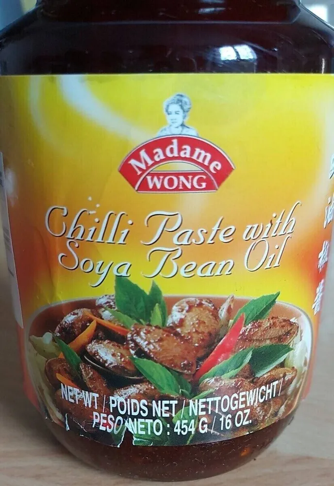 Chili paste with soya bean oil
