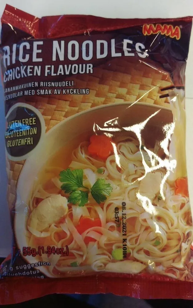 Instant Nudeln Chicken Flavour