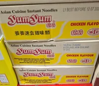 Instant Nudelsuppe Hühnergeschmack