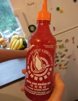 SRIRACHA HOT CHILLI SAUCE