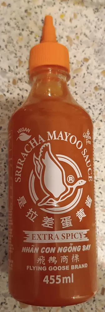 Spicy sriracha mayo sauce