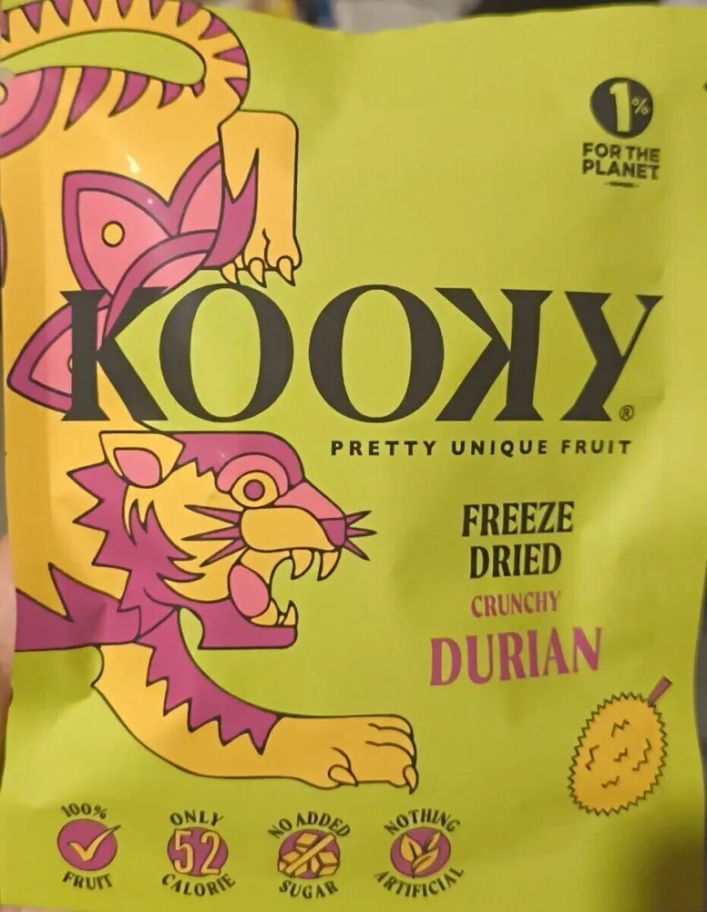 Freeze dried crunchy durian