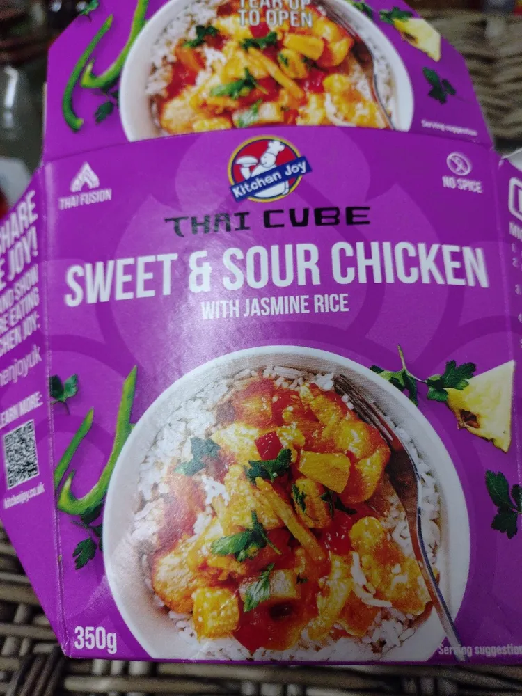 THAI FUSION Kitchen Joy NO SPICE THAY CHE SWEET &