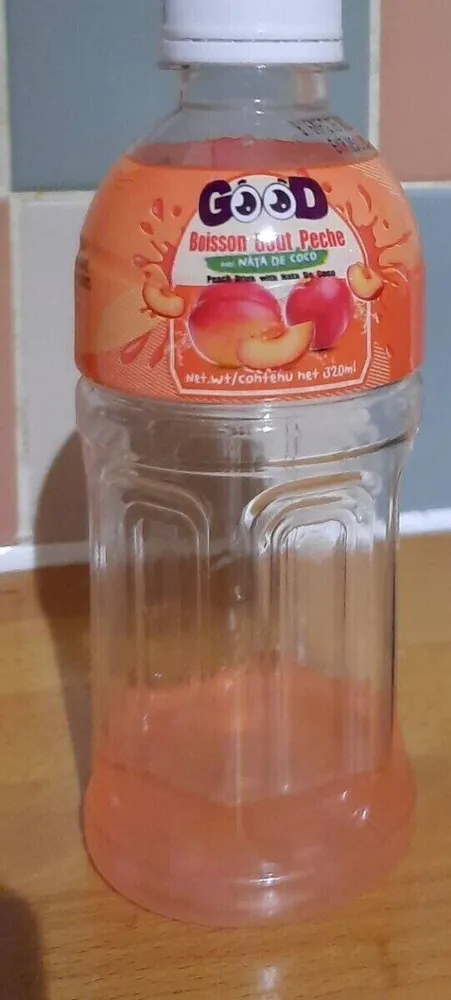 Boisson goût pêche avec nata de coco