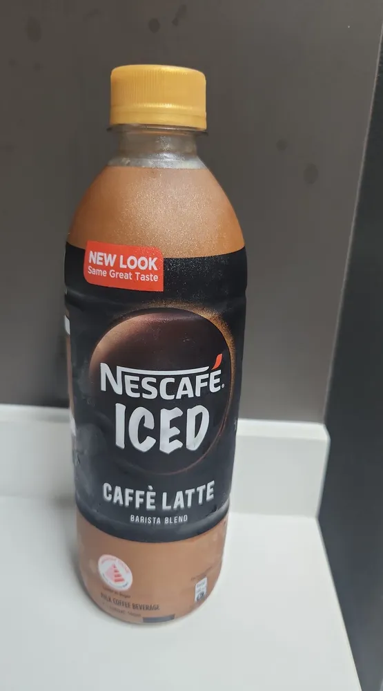 Iced Caffè Latte