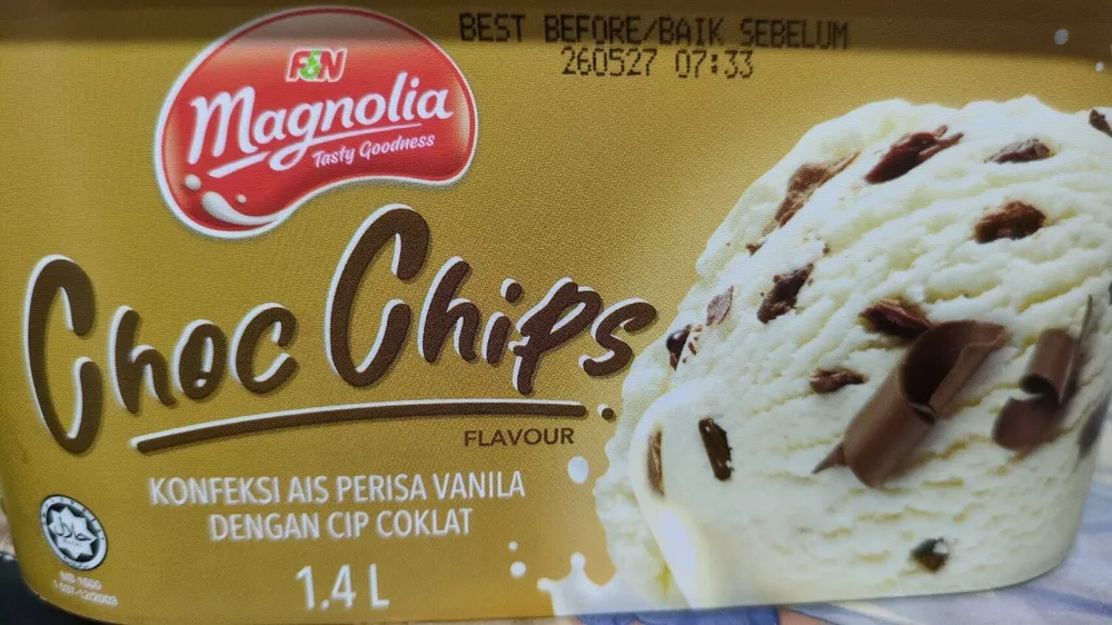 Choc Chips Vanilla Flavoured Ice Confection with Chocolate Chips