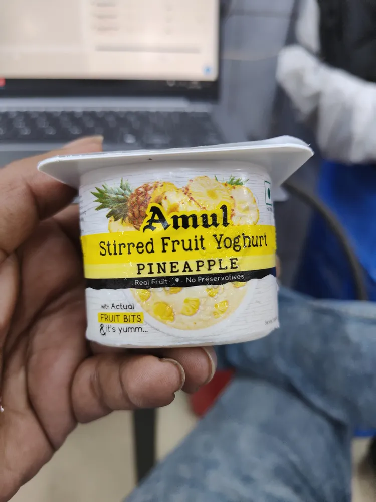 Amul Stirred Fruit Yoghurt Pineapple