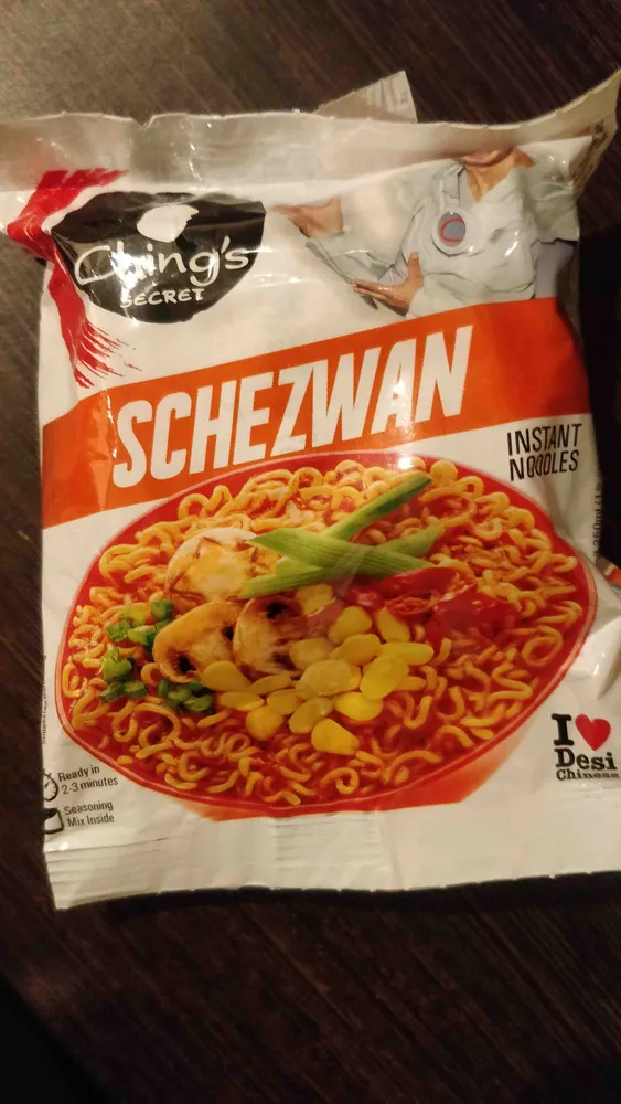 Schezwan instant noodles