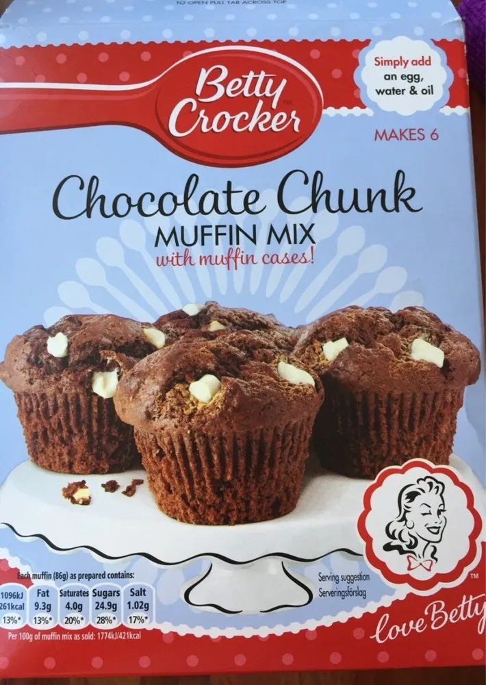 Betty Crocker Choco Chuck muffin mix 335g